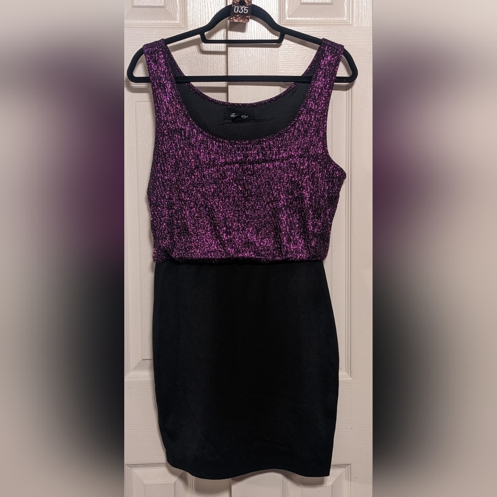 Forever 21 Dress Black and Purple  Cocktail Dress - Picture 2 of 7